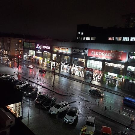 Appartement 2Х Комнатная С Ремонтом В Центре.Renovated, Center à Khmelʼnytsʼkyy Extérieur photo